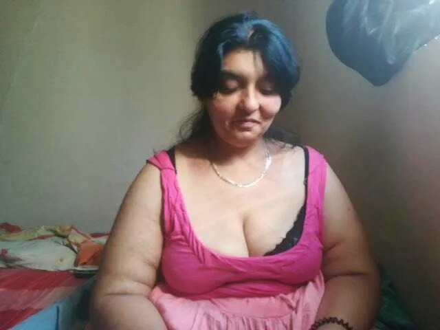 Live sex webcam photo for julija38 #249749233