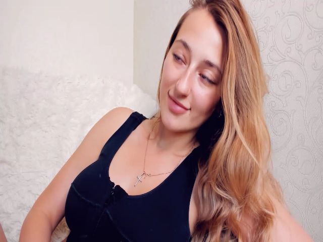 Live sex webcam photo for JNeir_ #261478514