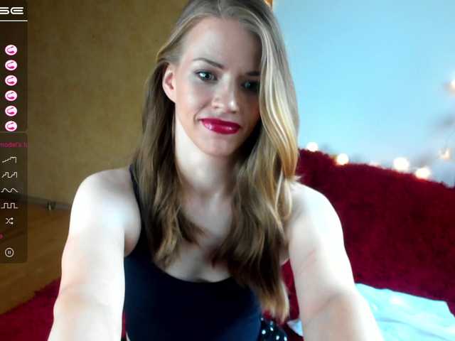 Live sex webcam photo for -LeeLoo- #260622794