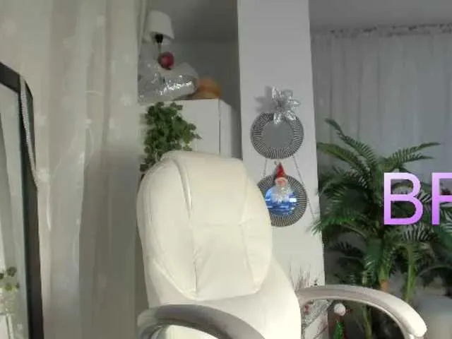 Live sex webcam photo for eva-mature #240939208