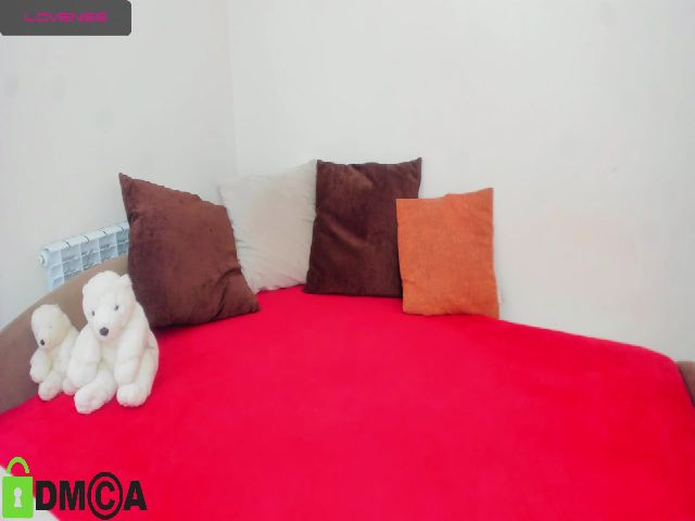 Live sex webcam photo for Alexxa_shy #265394514