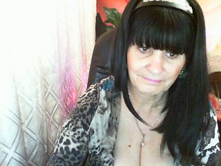 Live sex webcam photo for RubyAngel #240885339