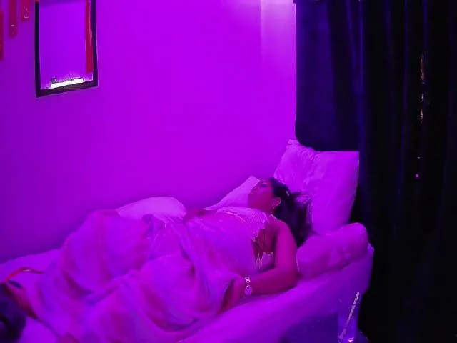 Live sex webcam photo for Brandyebony #253025562