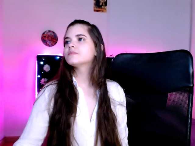 Live sex webcam photo for dhara-taylor #247085747