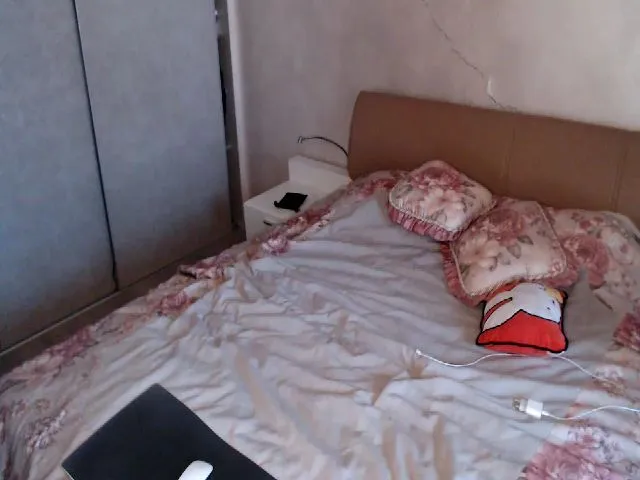 Live sex webcam photo for superstar1901 #262737213