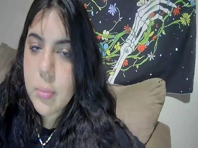 Live sex webcam photo for Lilmisspurp #257353792