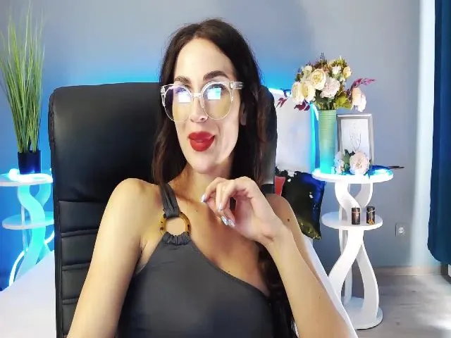 Live sex webcam photo for VictoriaJamy #264791865