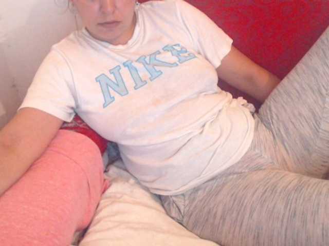 Live sex webcam photo for carlastar00 #255487991