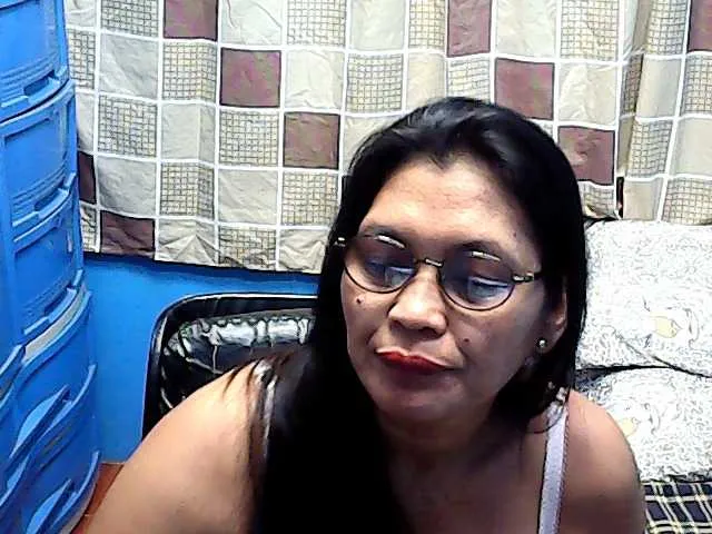 Live sex webcam photo for hOtGranny4u #241068651