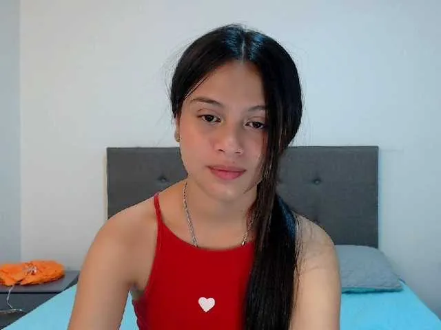 Live sex webcam photo for BrendaFoxi #249235638