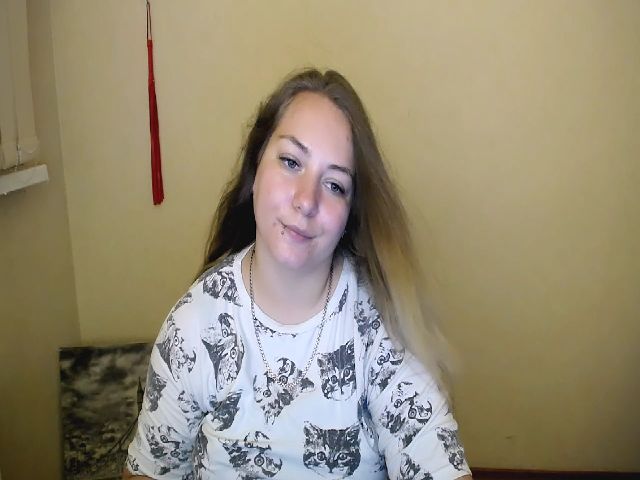 Live sex webcam photo for StellaJ_ #253103050