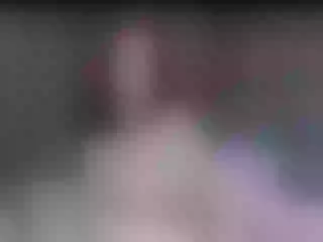 Live sex webcam photo for AizaRae #264948608