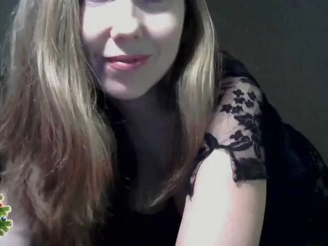 Live sex webcam photo for RusselTara #241014421