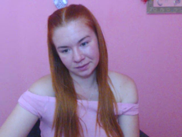 Live sex webcam photo for JiMiola #261021455