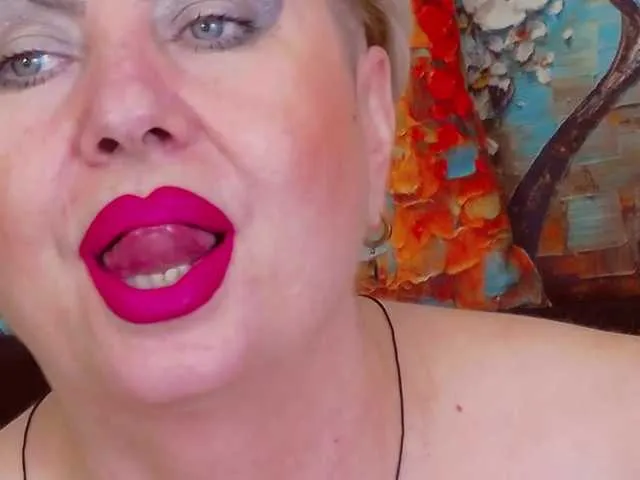 Live sex webcam photo for PoshLadyx #246931980