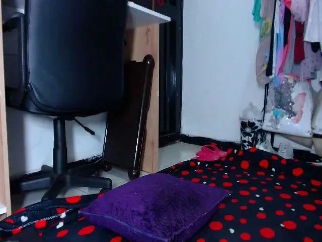 Live sex webcam photo for Connymiller #257746108