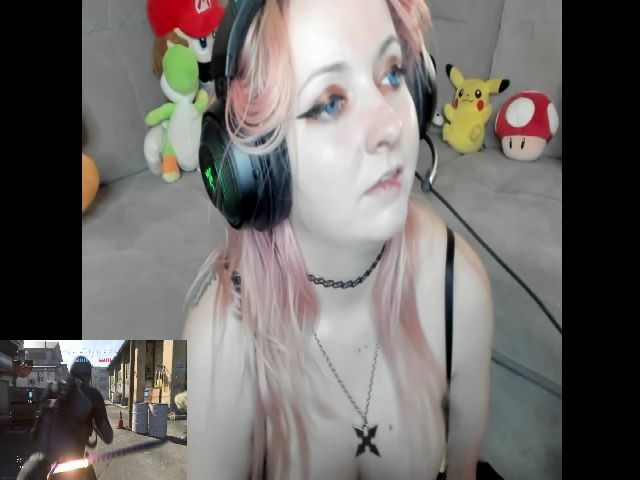 Live sex webcam photo for PrincessBluu #255761744