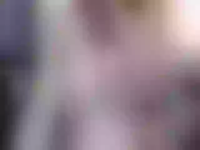 Live sex webcam photo for squirtblonde #257329835
