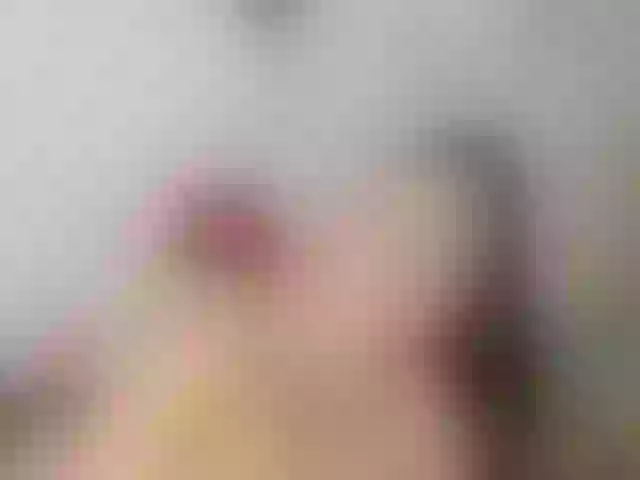 Live sex webcam photo for orianasabatil #241138118