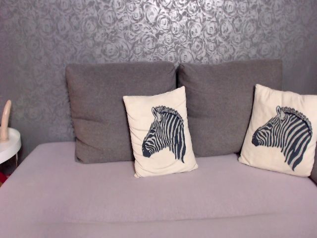 Live sex webcam photo for Ellehottie #261904927