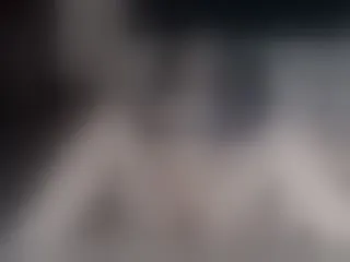 Live sex webcam photo for EllaSwan #240604044