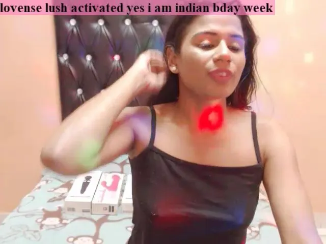 Live sex webcam photo for PARADISEQEEN #254752480