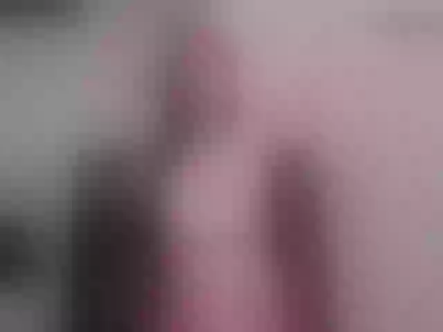 Live sex webcam photo for AliceMuller #287873237