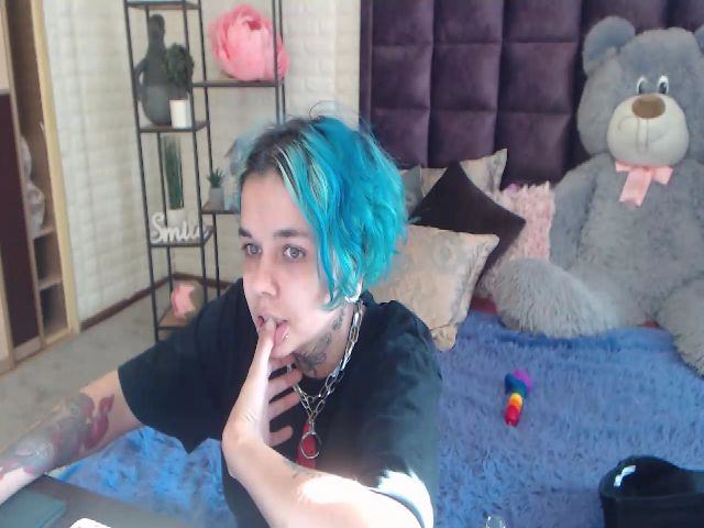 Live sex webcam photo for DarkElf_ #256295136