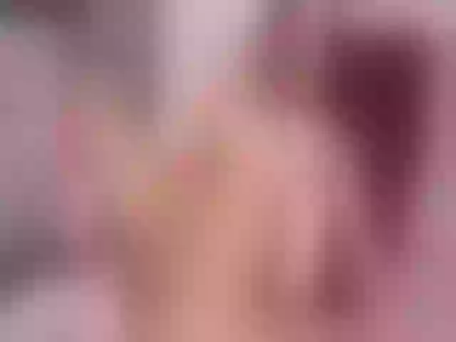 Live sex webcam photo for Sun_kissed1 #261293630
