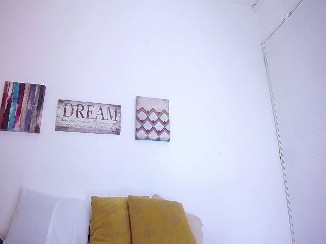 Live sex webcam photo for Chrishadoll #265096867