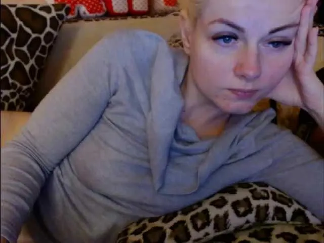 Live sex webcam photo for melek-7250 #240920840