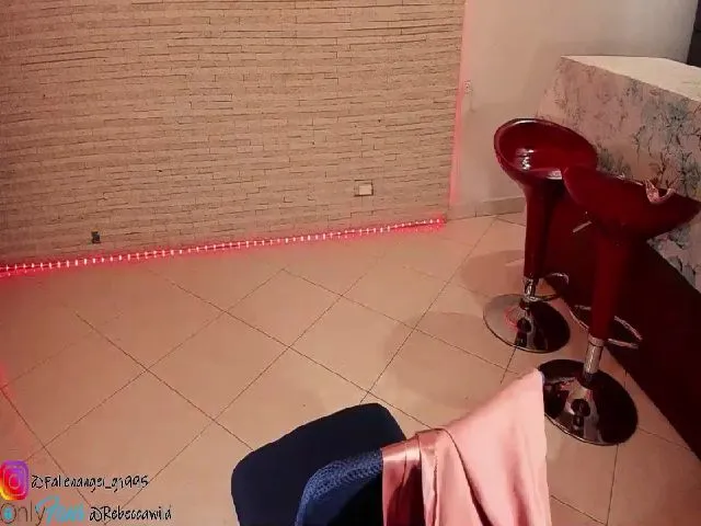Live sex webcam photo for Rebeccawild_ #254029407