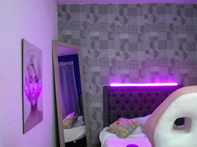Live sex webcam photo for serena-elle #241410028