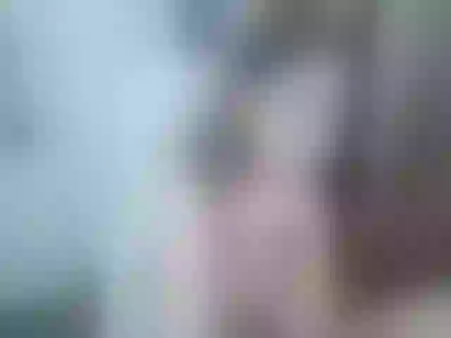 Live sex webcam photo for LorryLay #253826766