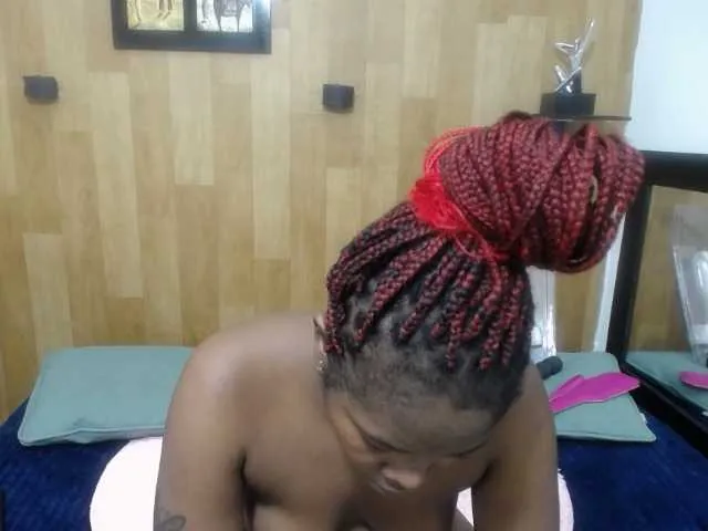 Live sex webcam photo for ebonycristal #241382701