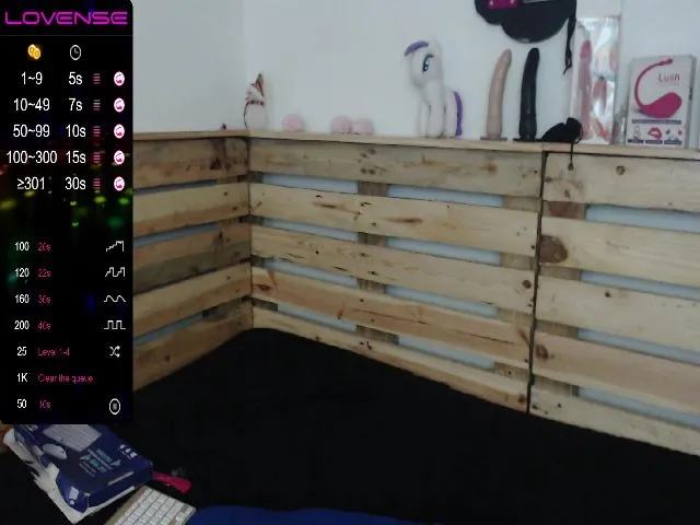 Live sex webcam photo for Valeriafiery #254329827