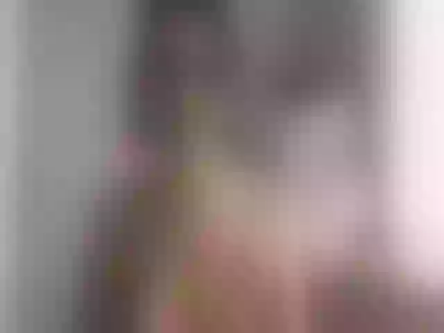 Live sex webcam photo for SmilingAlis #261869635