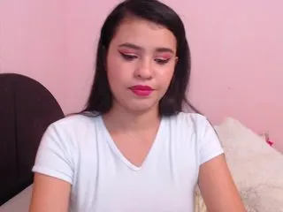 Live sex webcam photo for Sweetxxxpau #240537384