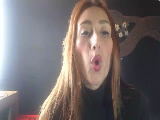 Live sex webcam photo for Scarlet_tatto #256029239