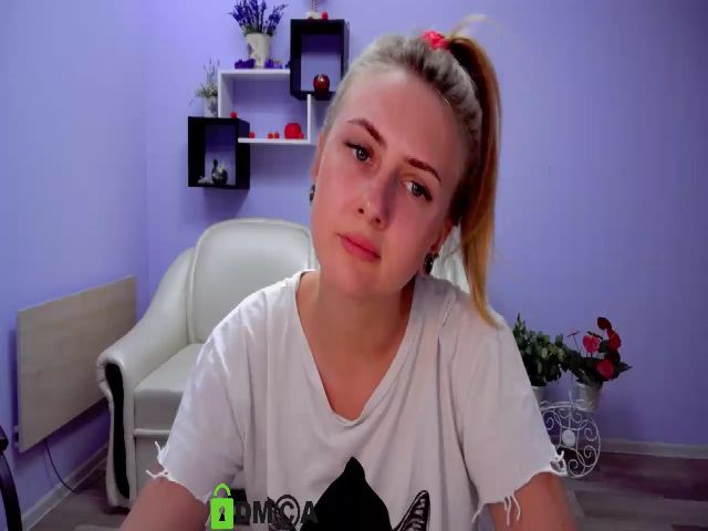 Live sex webcam photo for PrincesSnake #262998053