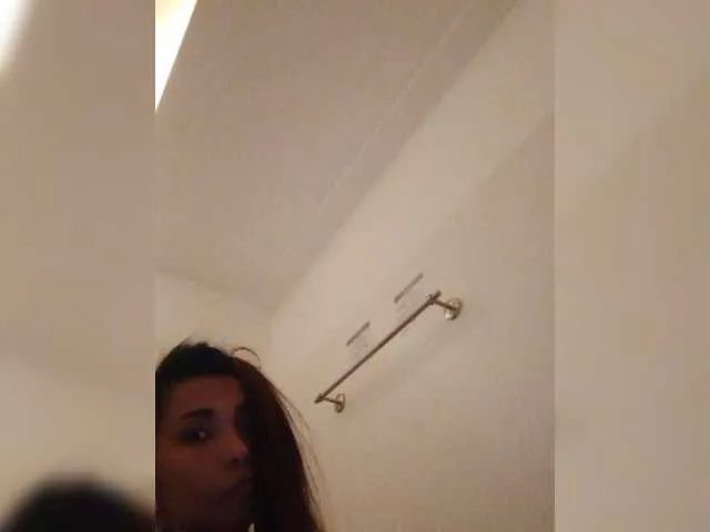 Live sex webcam photo for Supersex16 #243011299