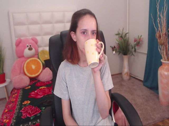 Live sex webcam photo for IrisNichols #257216202