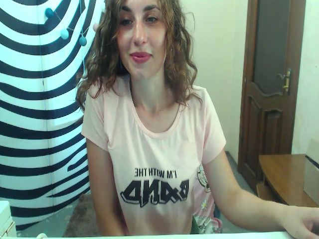 Live sex webcam photo for HeartGirl #255907145