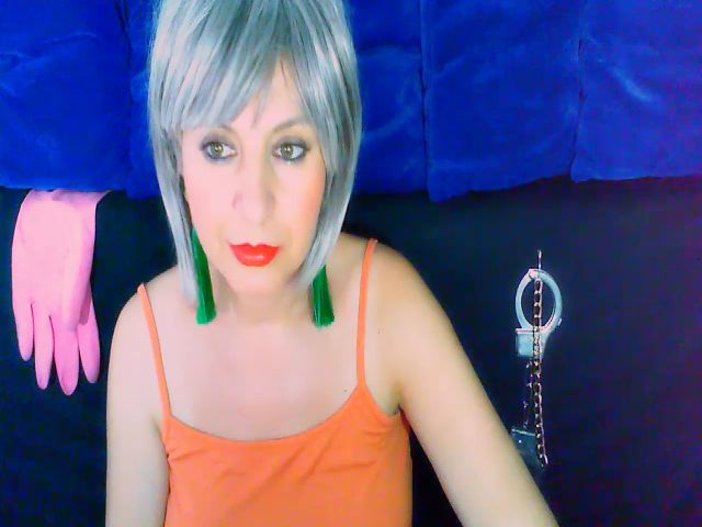 Live sex webcam photo for ineedslaves #265549683