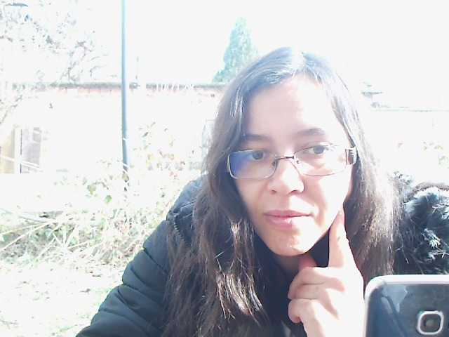 Live sex webcam photo for sexybadbitch #241044920