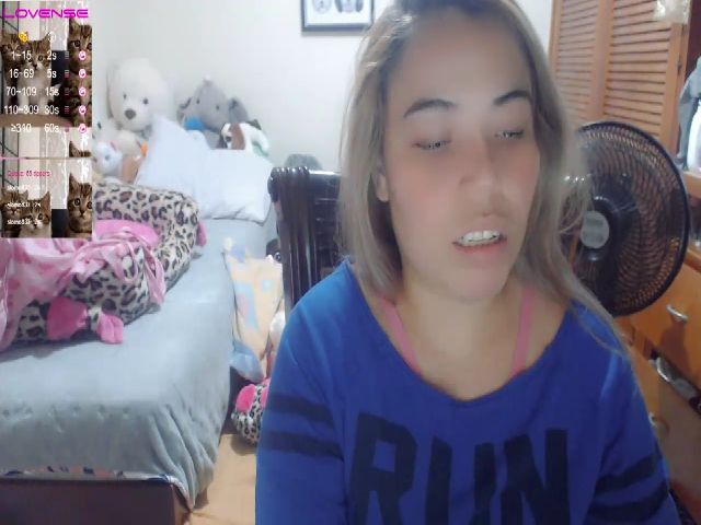 Live sex webcam photo for Meganhill_ #260323719