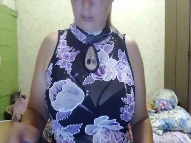 Live sex webcam photo for xxx_butterfly #253031255