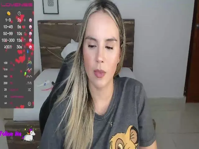 Live sex webcam photo for ivanna_33_ #254624376