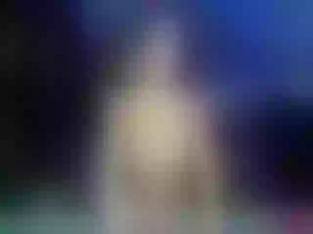 Live sex webcam photo for Luisacute #264083699