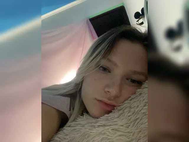 Live sex webcam photo for Nistellacooi #252671941